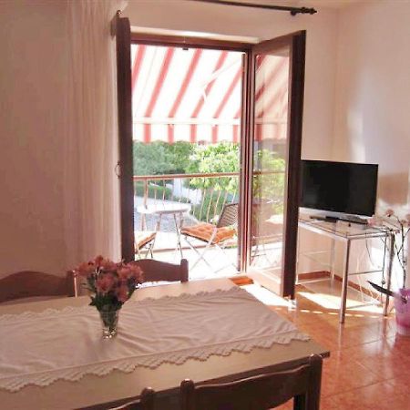 Apartments Patricija روفينج المظهر الخارجي الصورة