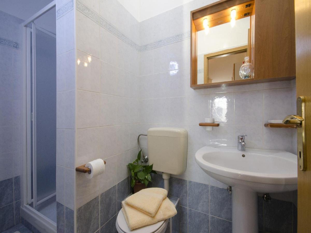 Apartments Patricija روفينج المظهر الخارجي الصورة