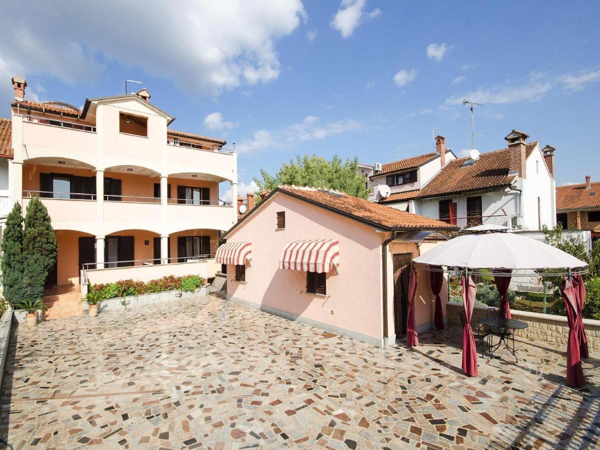Apartments Patricija روفينج المظهر الخارجي الصورة